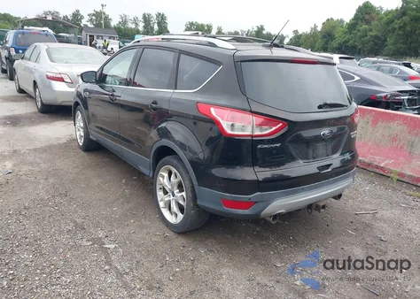 2013 Ford Escape Titanium из США, поврежденный, VIN 1FMCU0J92DUA70575